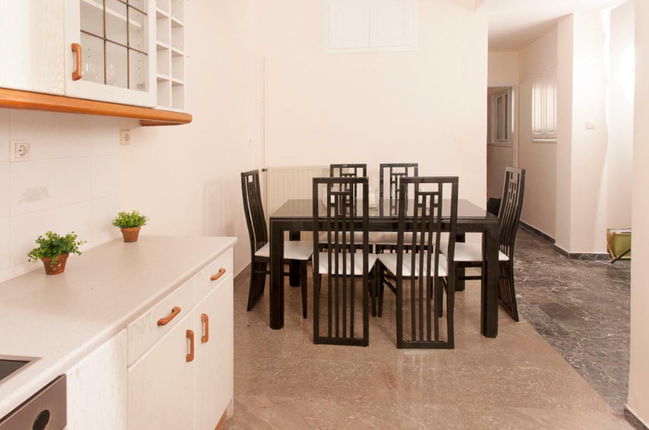 Relaxing Appt. Into The Heart Of Historical Center Apartment Kalamata Luaran gambar