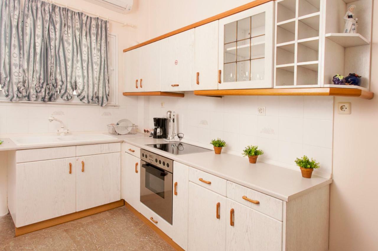 Relaxing Appt. Into The Heart Of Historical Center Apartment Kalamata Luaran gambar