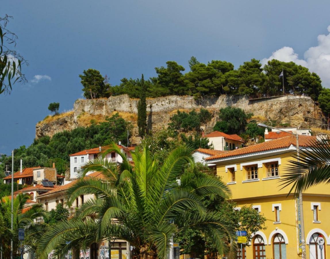Relaxing Appt. Into The Heart Of Historical Center Apartment Kalamata Luaran gambar